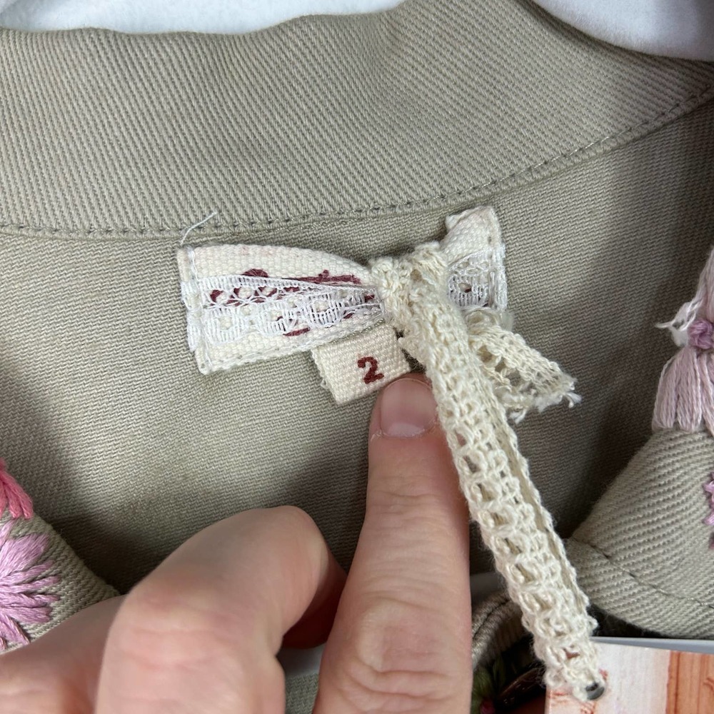 NEW Antica Sartoria Tan Denim Jacket Embroidered Flowers Size 2 - Picture 7 of 11